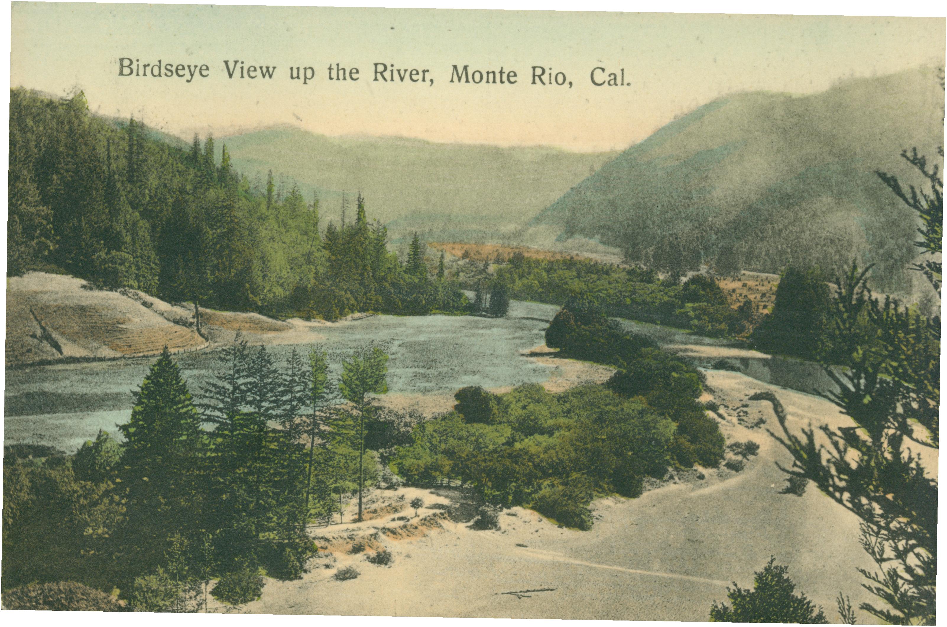 Shows the Russian River in Monte Rio, with several sandy beaches